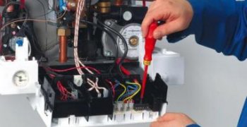 Плюсы покупки запчастей в местной фирме